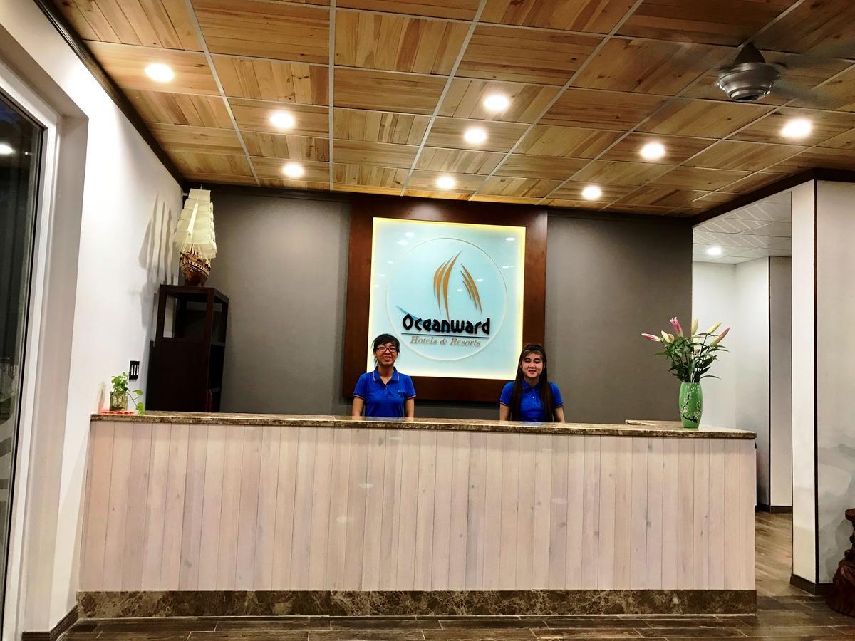 Oceanward Hotel & Resort Long Hải Extérieur photo