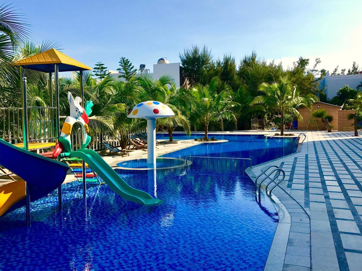 Oceanward Hotel & Resort Long Hải Extérieur photo