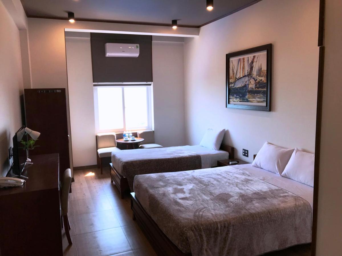 Oceanward Hotel & Resort Long Hải Extérieur photo